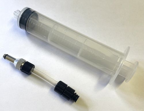 Hope RX4 Bleed Syringe and Adaptor - For Dot Fluid
